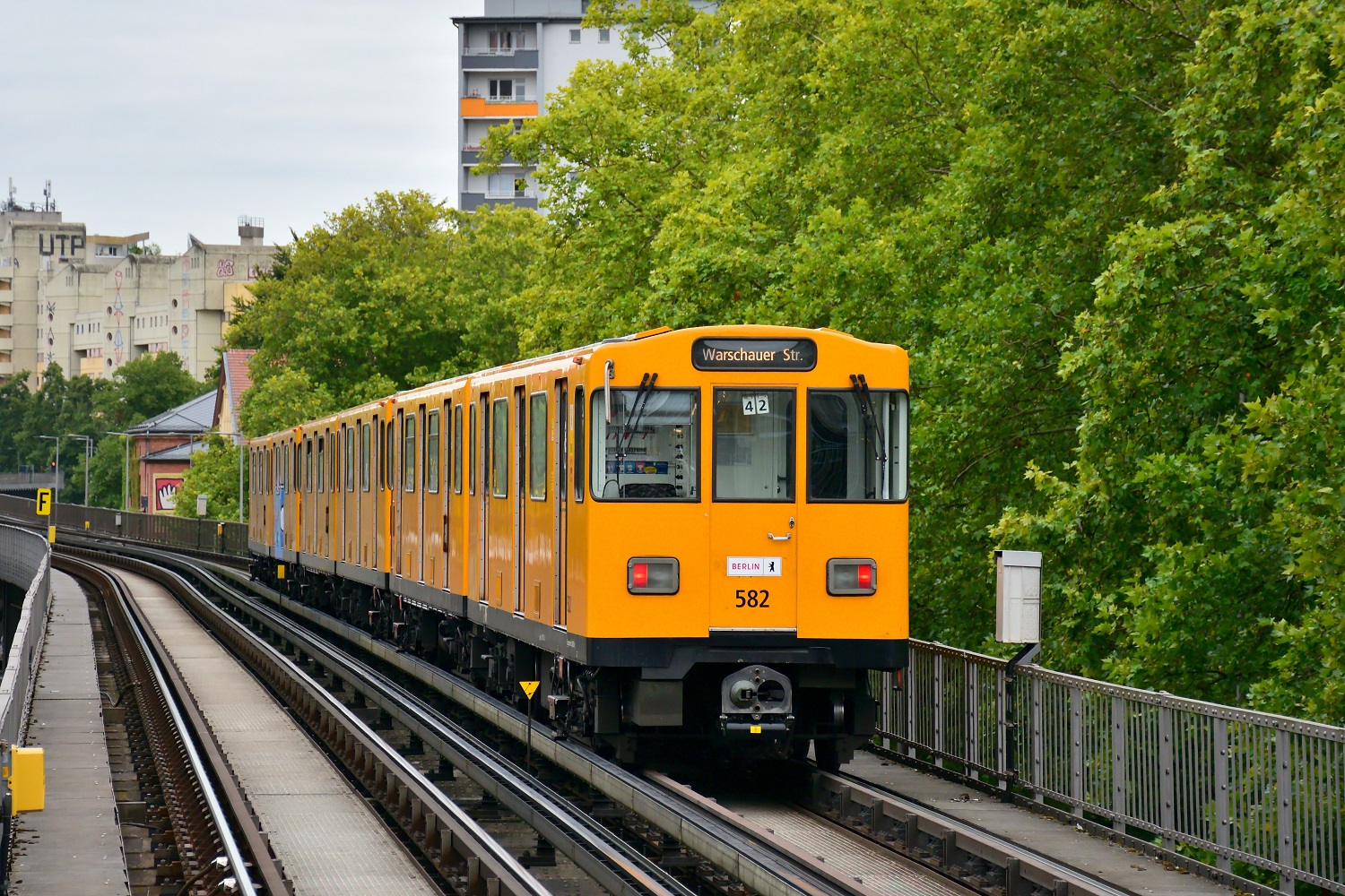 Berlin, BVG A3L92.2 № 582