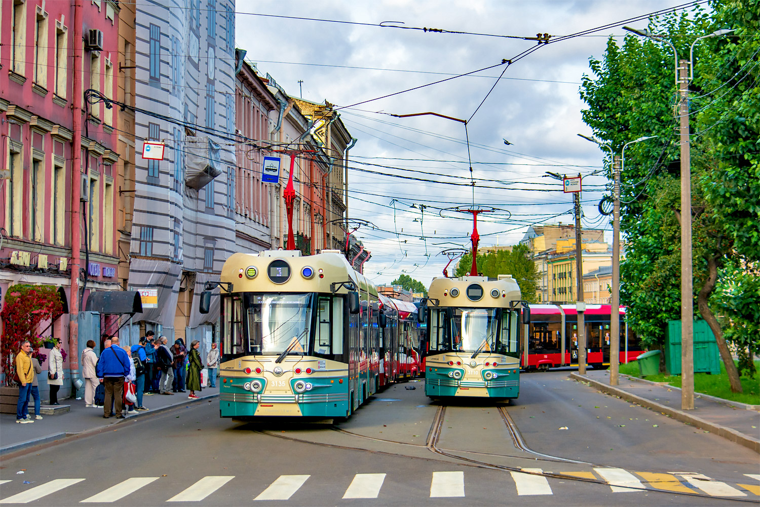 Saint-Petersburg, 71-431R "Dostoevsky" č. 3135; Saint-Petersburg, 71-431R "Dostoevsky" č. 3110