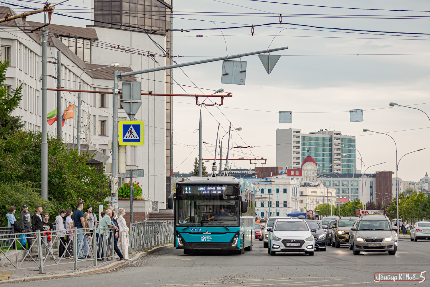 Казань, МАЗ-303Т22 № 2027