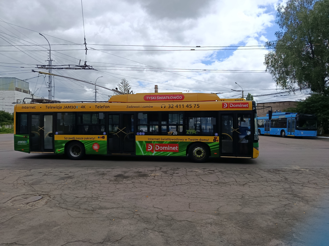 Рівне, Solaris Trollino III 12 Škoda № 206