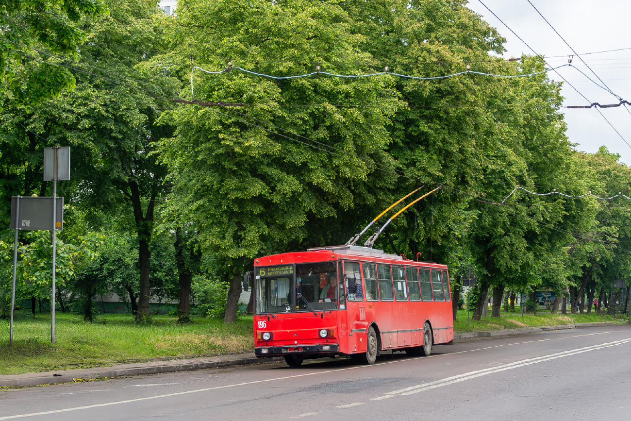 Ивано-Франковск, Škoda 14Tr10/6 № 196