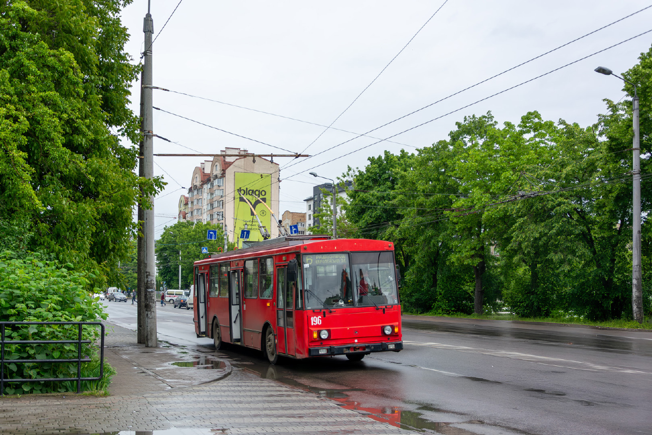 Ивано-Франковск, Škoda 14Tr10/6 № 196