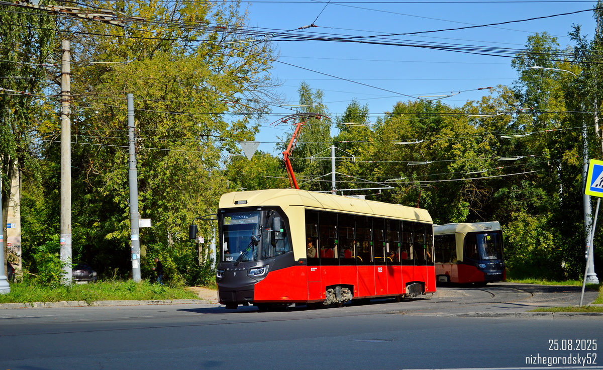 Niżny Nowogród, BKM T811 "MiNiN" Nr 1828 Niżny Nowogród, BKM T811 "MiNiN" Nr 1828