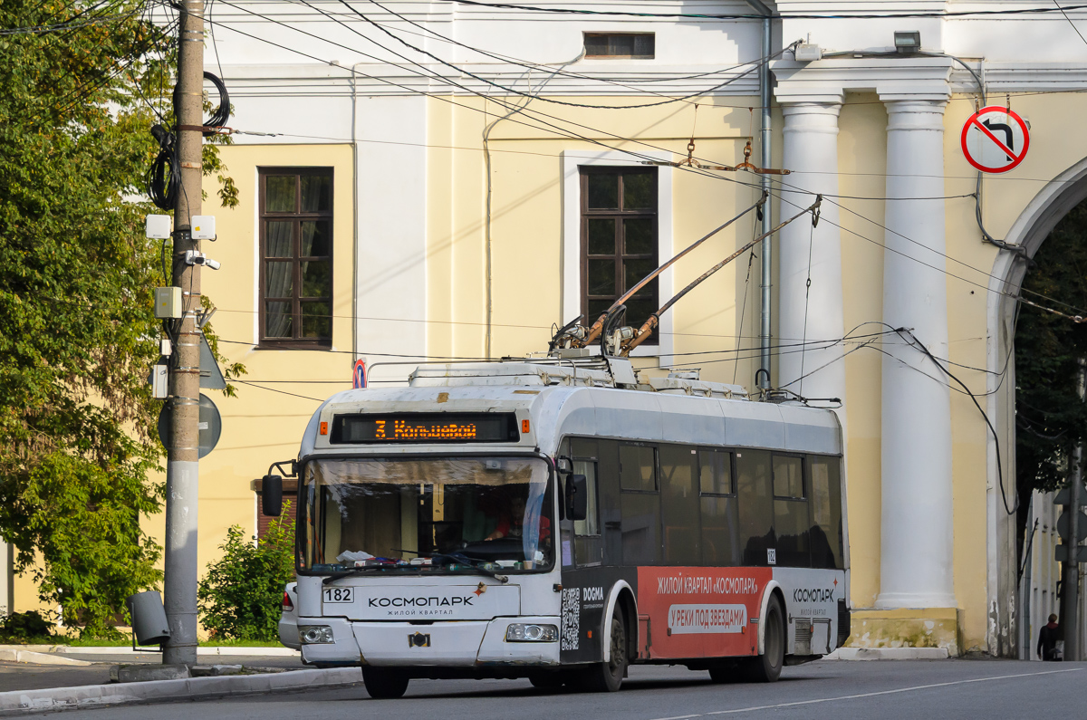 Калуга, БКМ 321 № 182