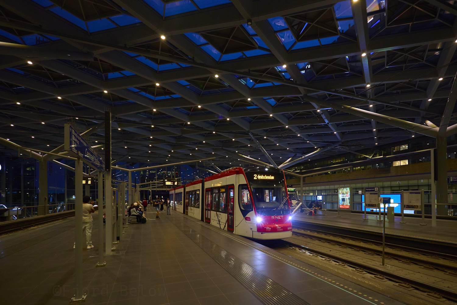 Гаага, Siemens Avenio № 5050