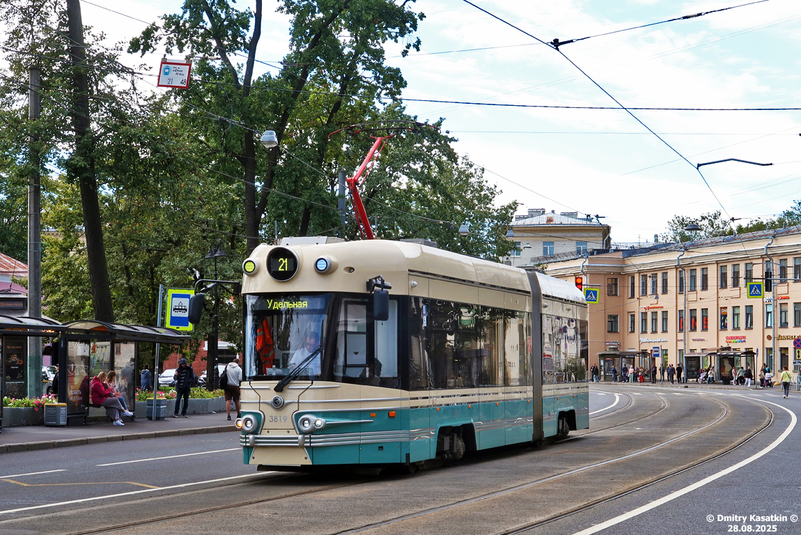Санкт-Петербург, 71-421Р-01 «Довлатов» № 3819