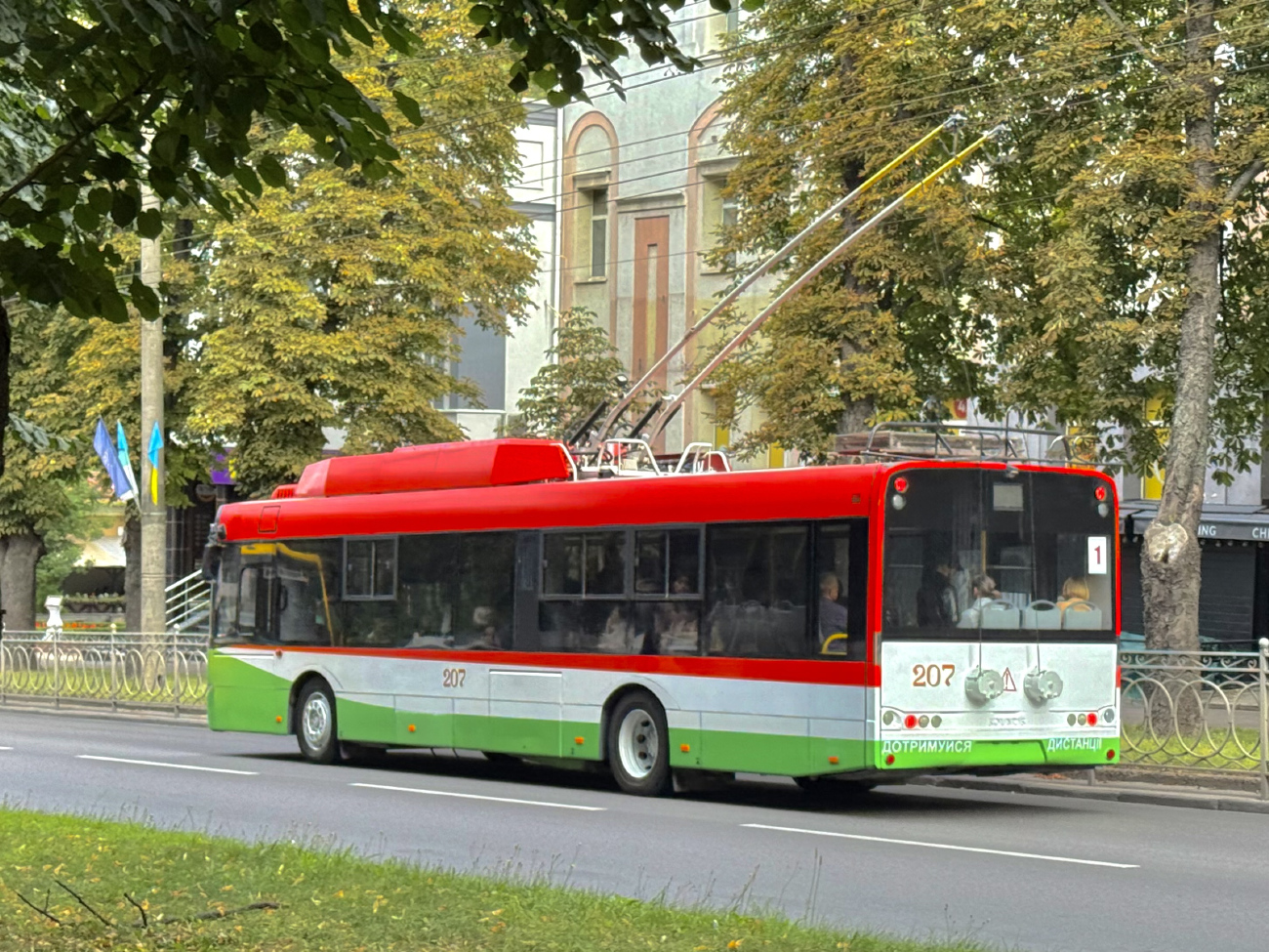 Rovno, Solaris Trollino III 12 Škoda — 207