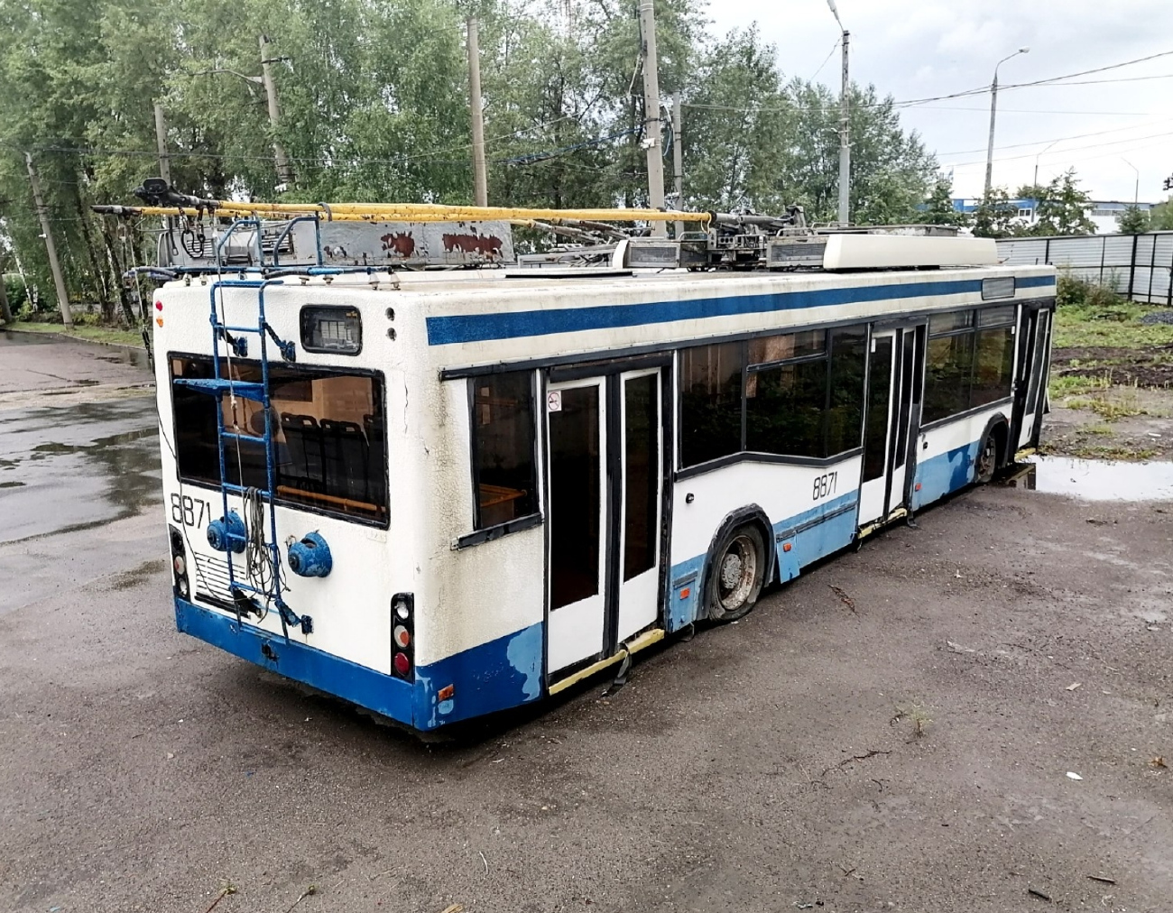 Томск, СВАРЗ-МАЗ-6235.00 № (8871)