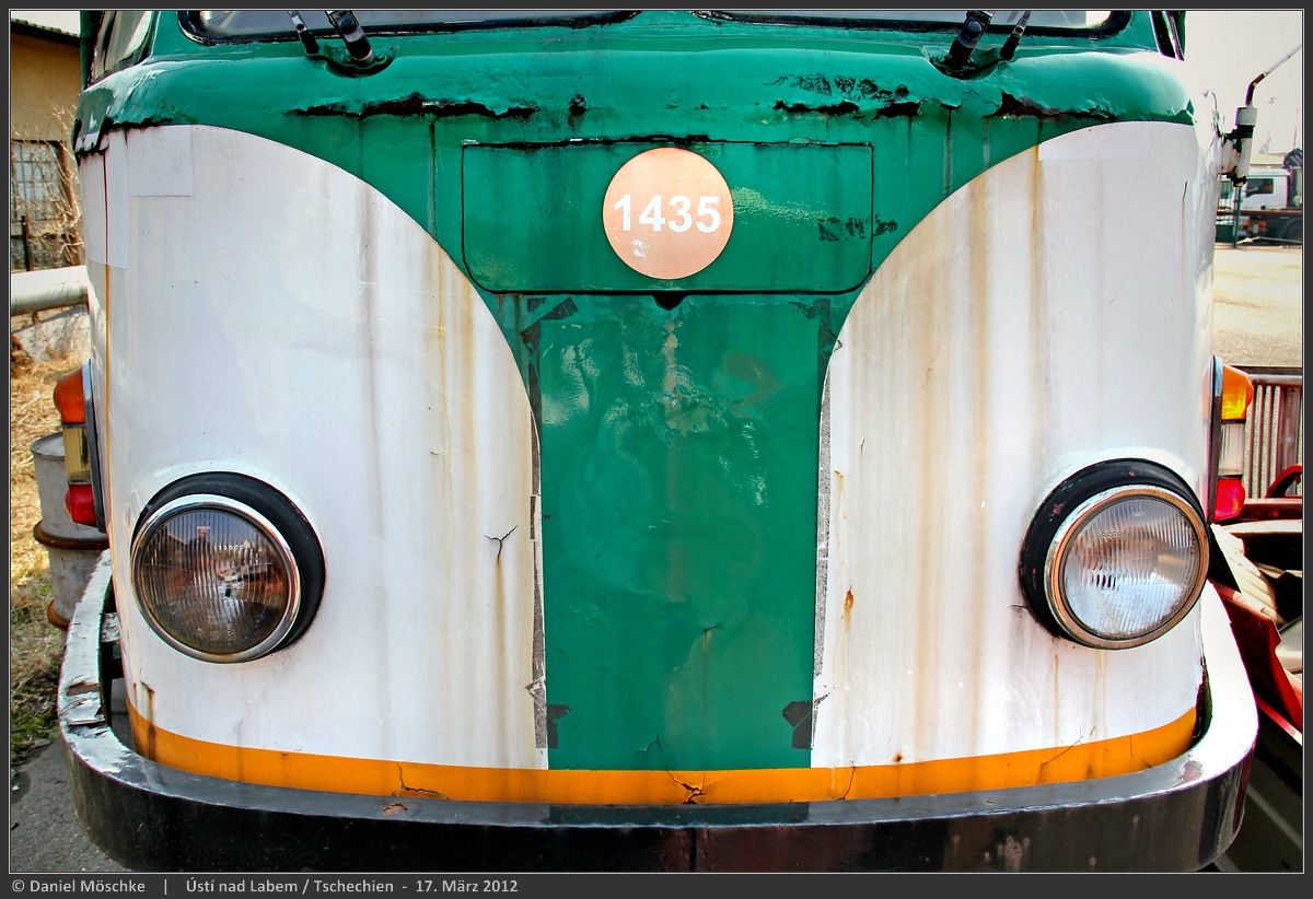 Усти-над-Лабем, Tatra T2R № 152; Усти-над-Лабем — Вагоны из других городов