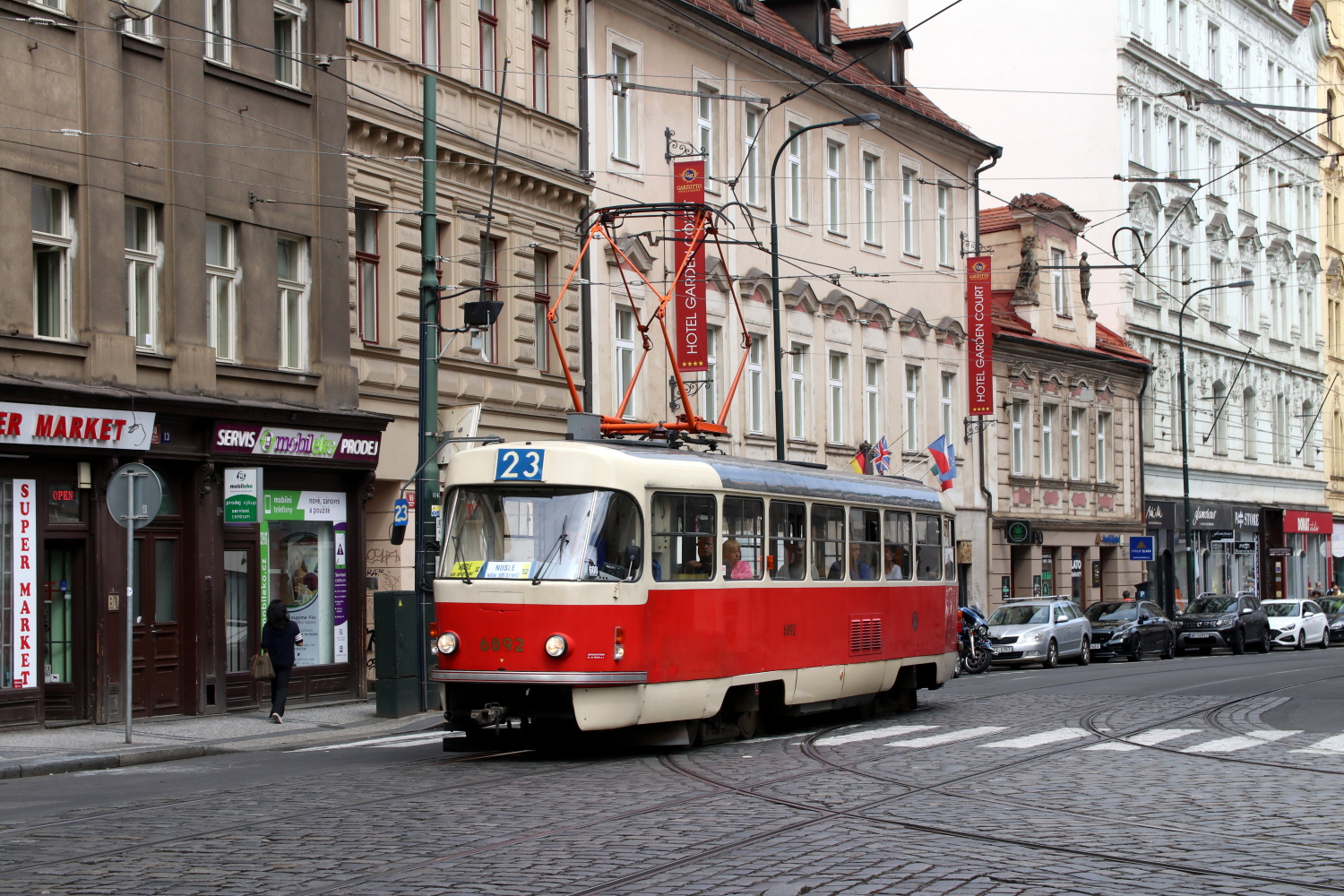 Praha, Tatra T3 č. 6892