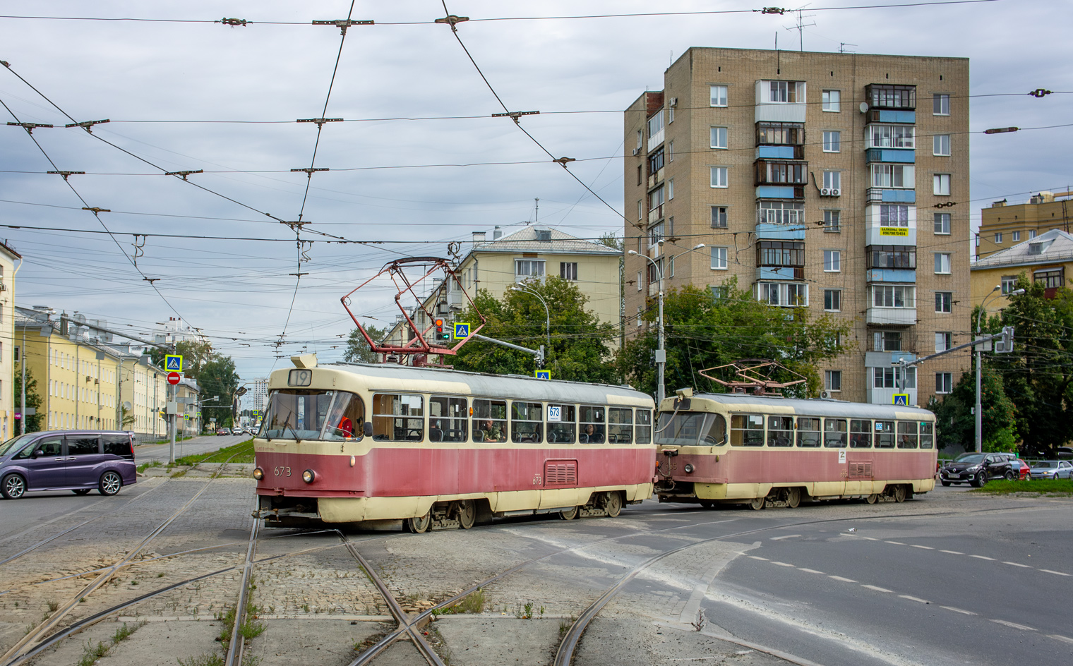 Екатеринбург, Tatra T3SU № 673; Екатеринбург, Tatra T3SU № 665