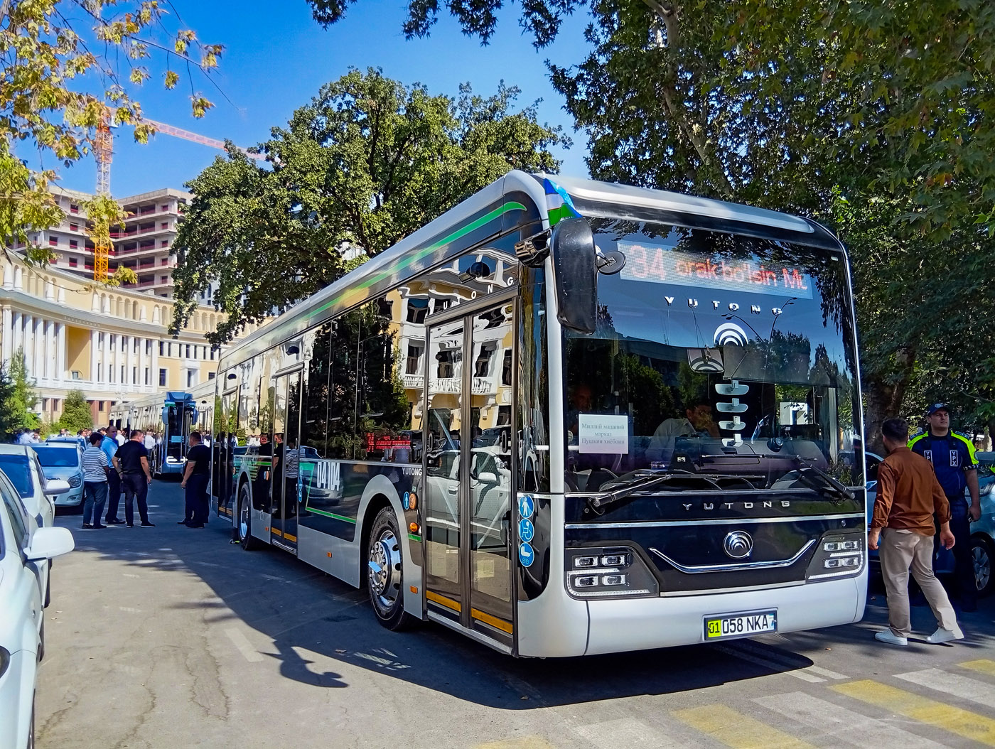Tashkent, Yutong ZK6126BEVG № 04104; Tashkent — Miscellaneous photos
