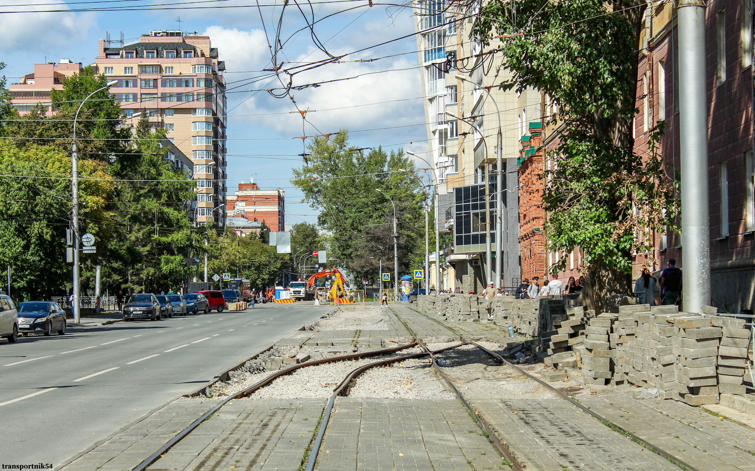 Novosibirsk — Track properties and contact wire; Novosibirsk — Tram road