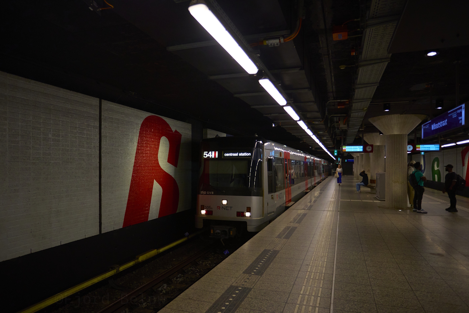 Амстердам, CAF M4 № 105