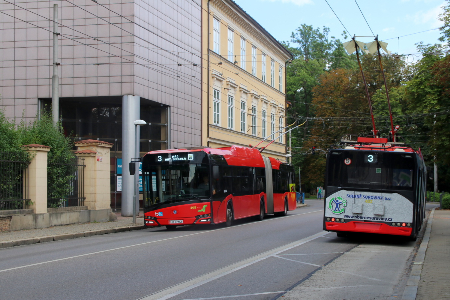České Budějovice, Škoda 27Tr Solaris IV Br. 405; České Budějovice, Škoda 27Tr Solaris IV Br. 402