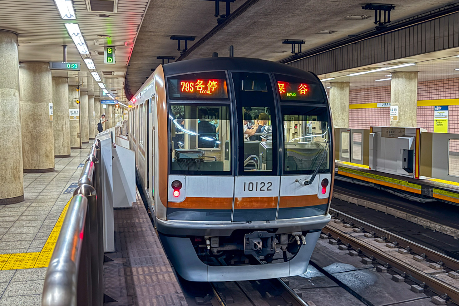Tokyo, Tokyo Metro 10000 series N°. 10122F