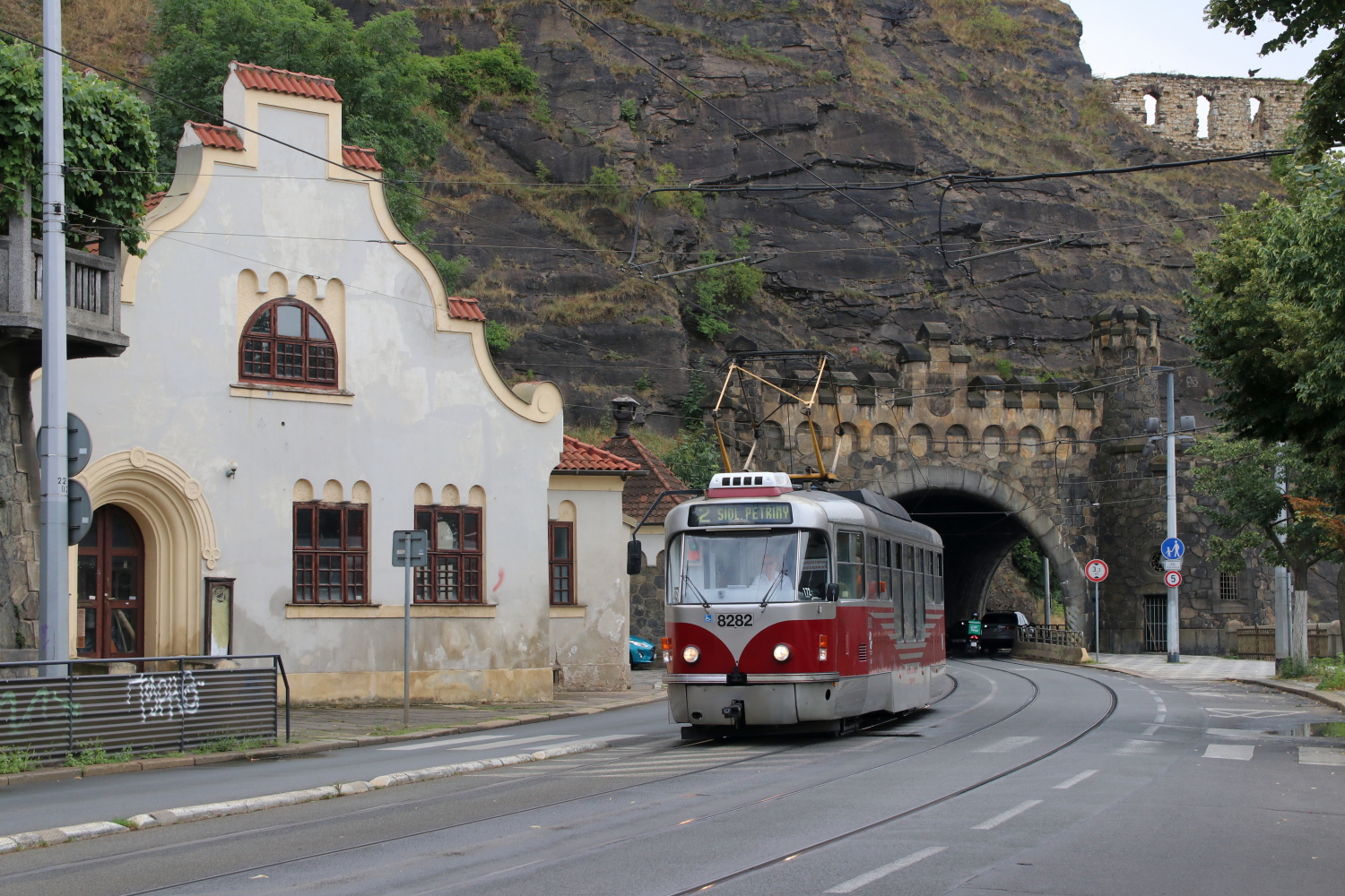 Прага, Tatra T3R.PLF № 8282