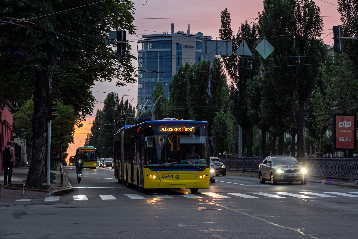 Киев, ЛАЗ E301D1 № 2644