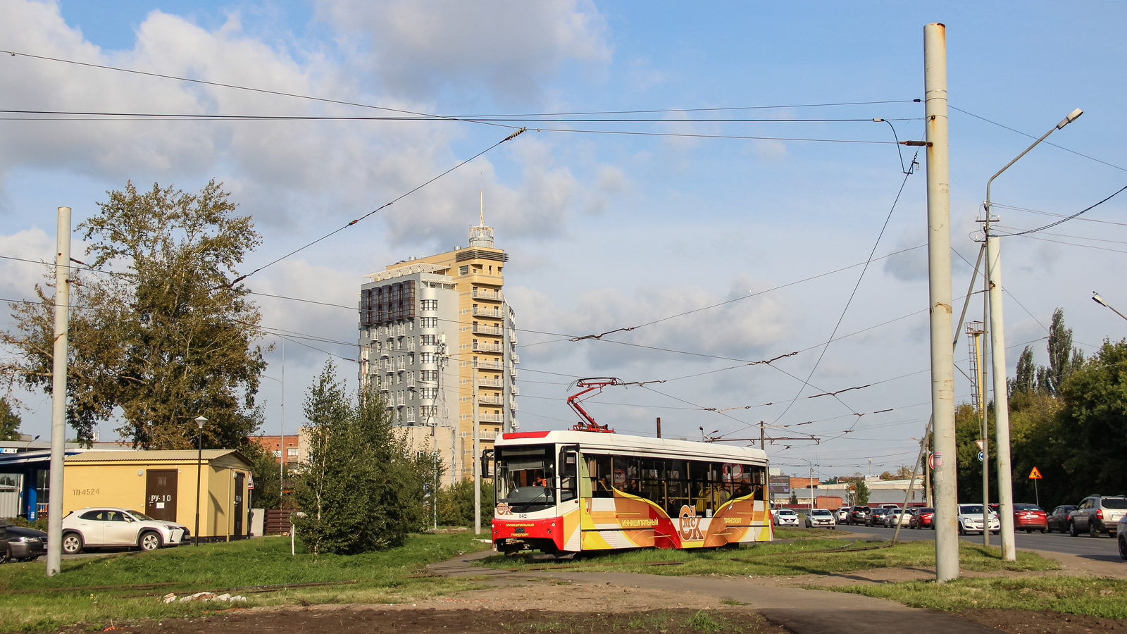 Омск, 71-407-01 № 142