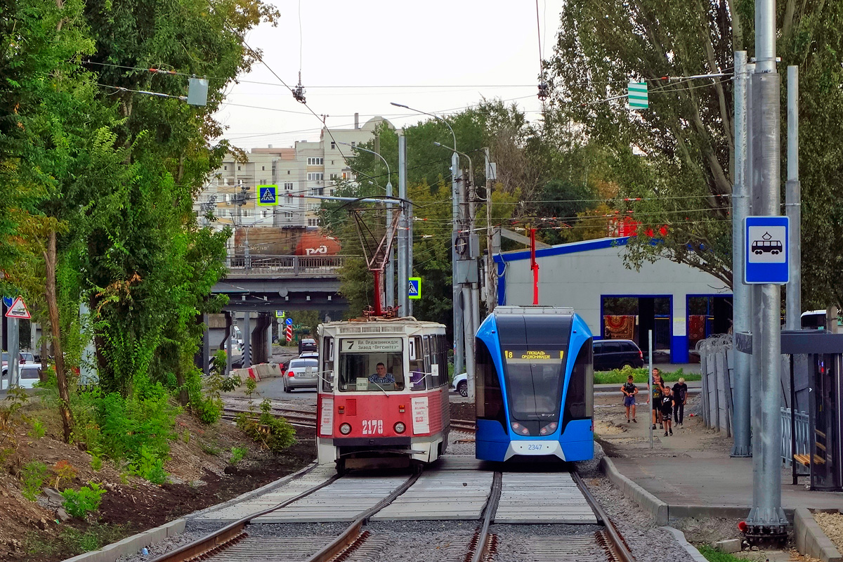 Саратов, 71-605 (КТМ-5М3) № 2178; Саратов, 71-923М «Богатырь-М» № 2347