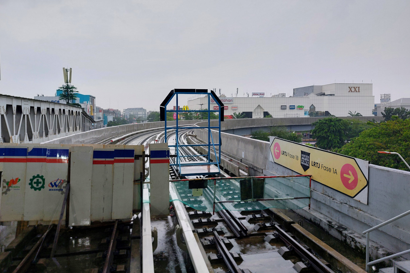 Jakarta — Jakarta LRT Jakarta — Jakarta LRT