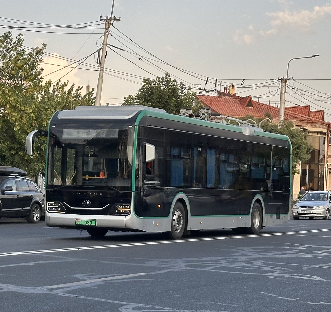 Ереван, Yutong ZK6128BEVG № 033