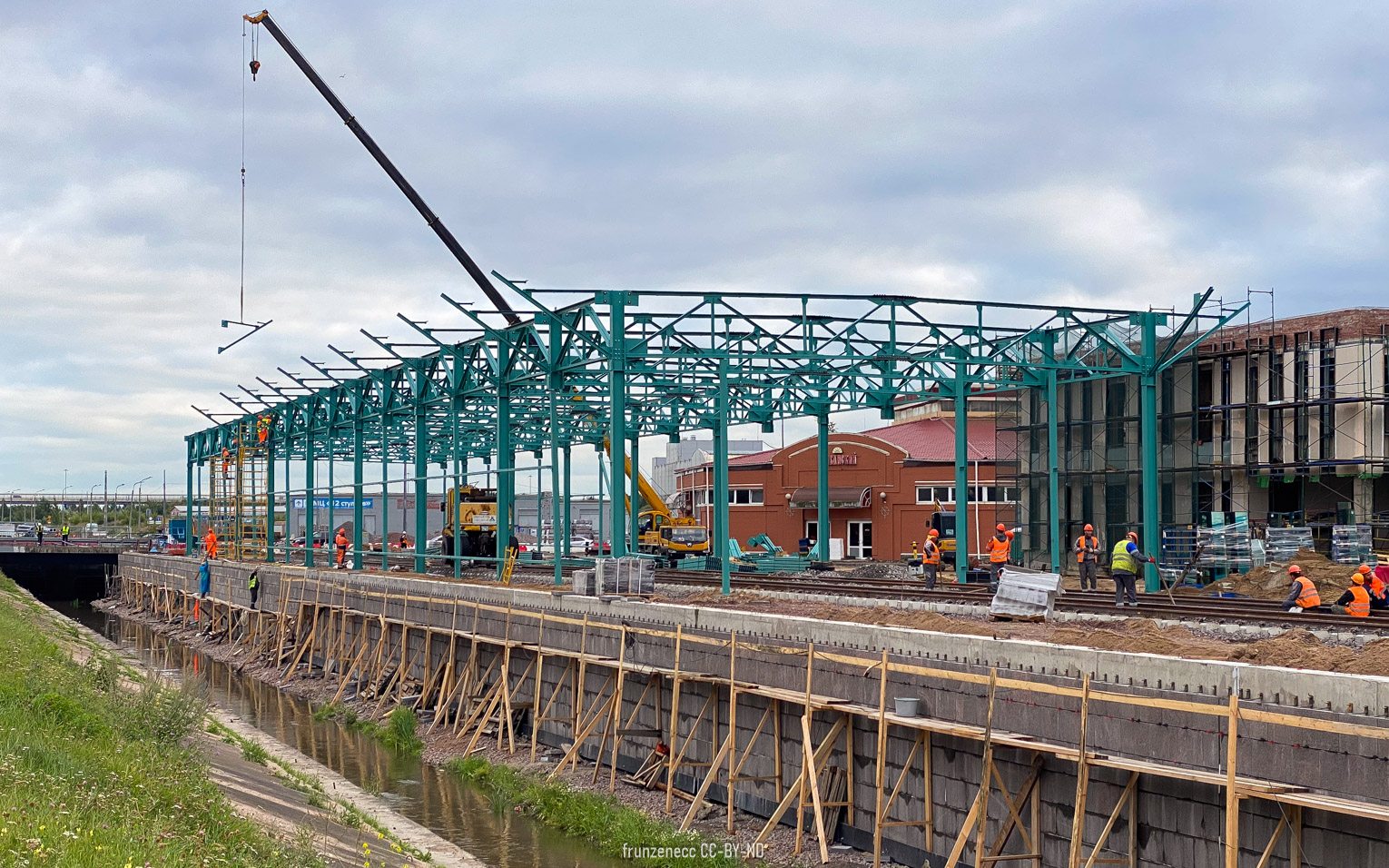 Sankt Petersburg — Construction of a tram system «Slavyanka»