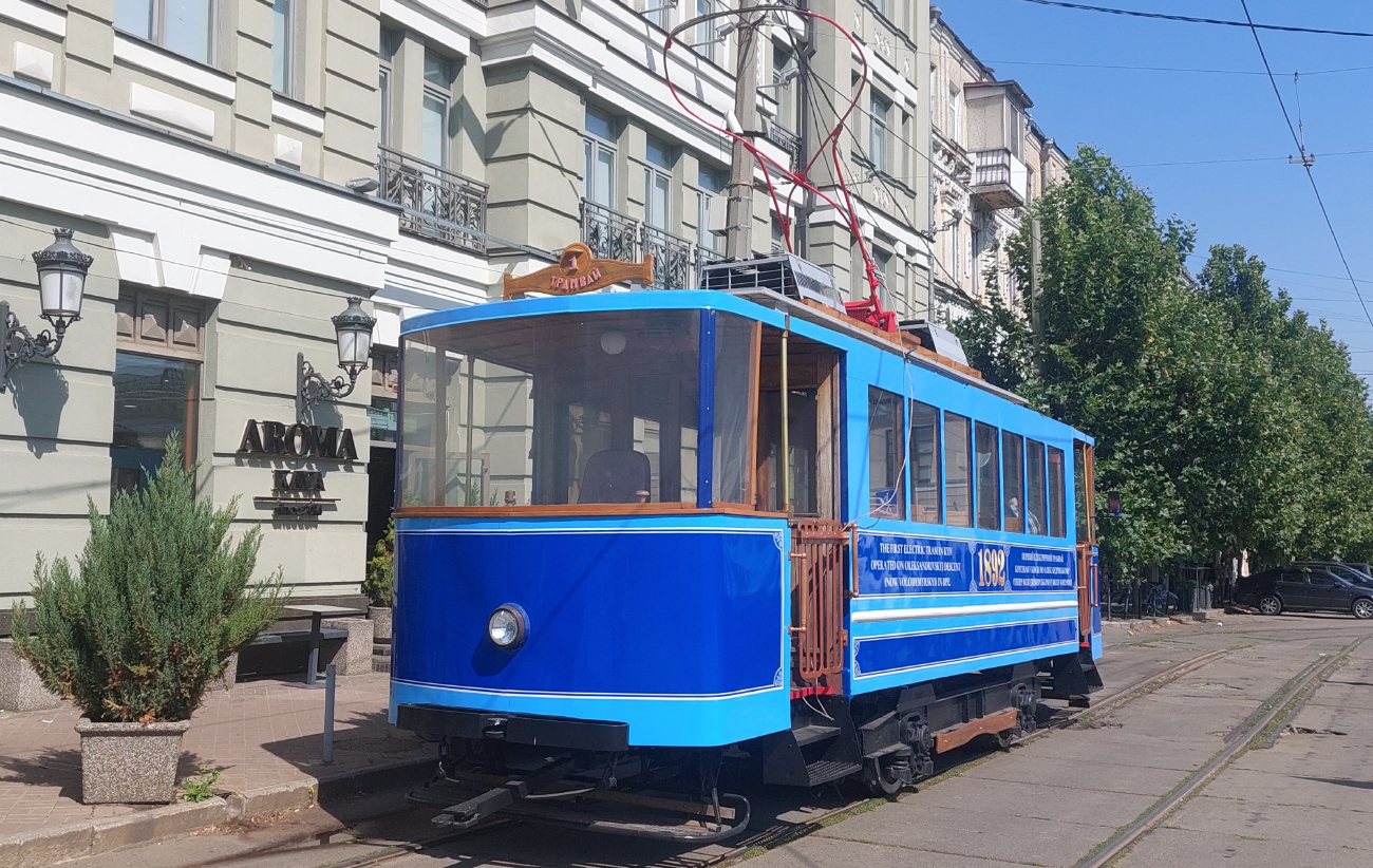 Kijev, 2-axle motor car — 1892