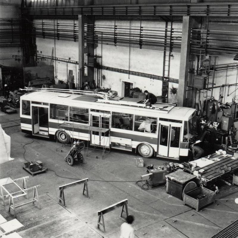 Остров — Завод Шкода; Новая техника и технологии