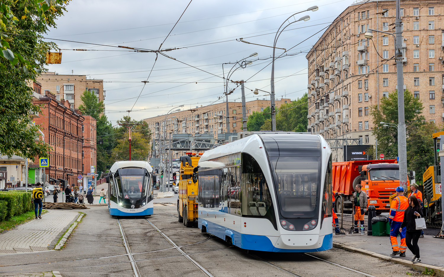 Москва, 71-931М «Витязь-М» № 31233; Москва, 71-911ЕМ «Львёнок» № 30647