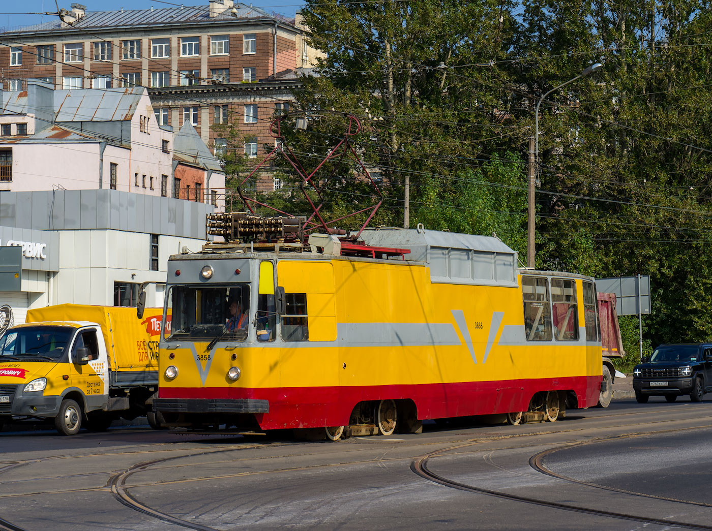 Санкт-Петербург, ЛМ-68М № С-3858
