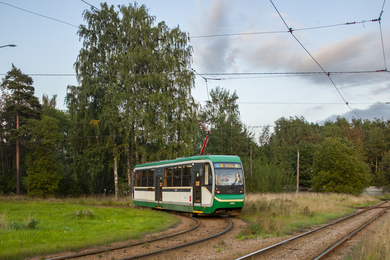 Sankt-Peterburg, LM-68M2 (mod. SPb GET) № 0400