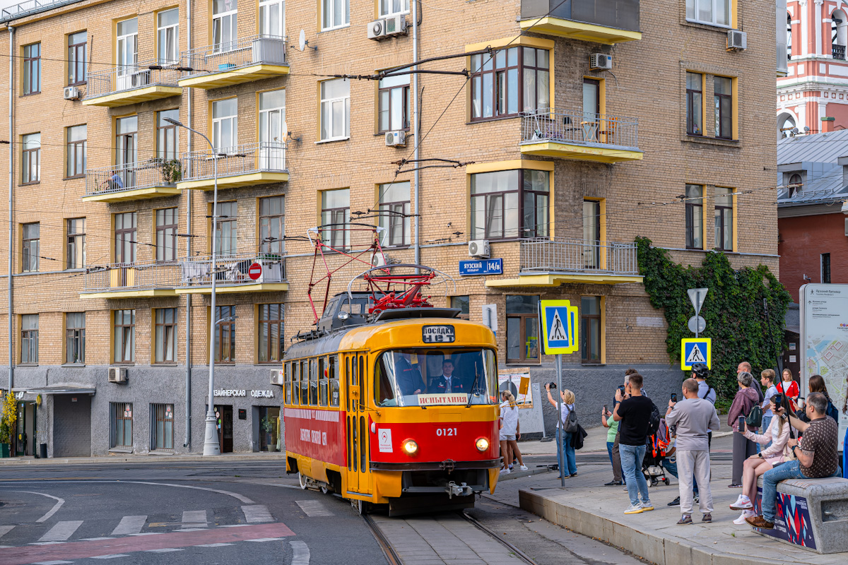 Москва, Tatra T3SU (двухдверная) № 0121; Москва — Осенний парад и выставка ретротранспорта 6 сентября 2025