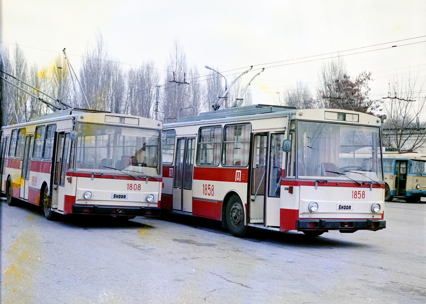Krimas trolejbuss, Škoda 14Tr01 № 1808; Krimas trolejbuss, Škoda 14Tr02 № 1858; Krimas trolejbuss — Historical photos (1959 — 2000)
