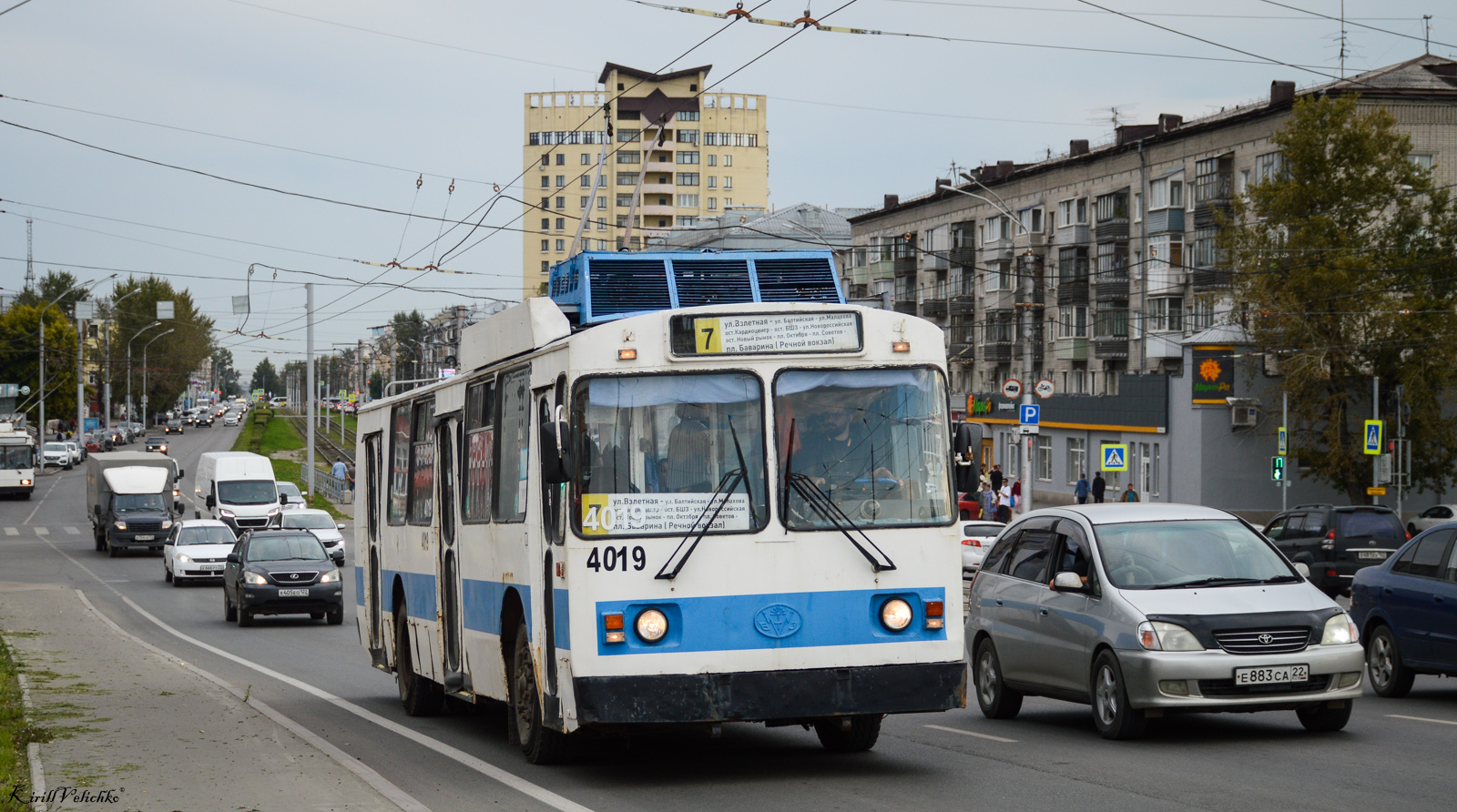 Барнаул, БТЗ-5276-01 № 4019