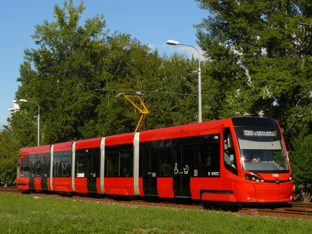 Pozsony, Škoda 29T ForCity Plus — 7450; Pozsony — 130th anniversary of public transport