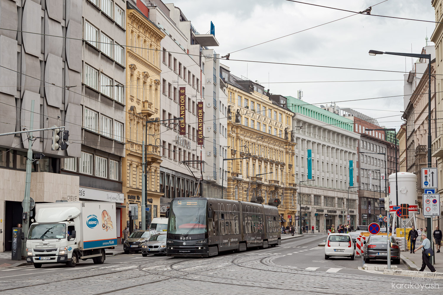 Прага, Škoda 15T3 ForCity Alfa Praha № 9271