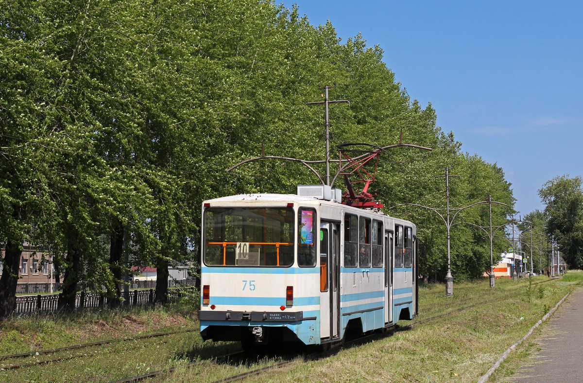 Nizhniy Tagil, 71-403 № 75