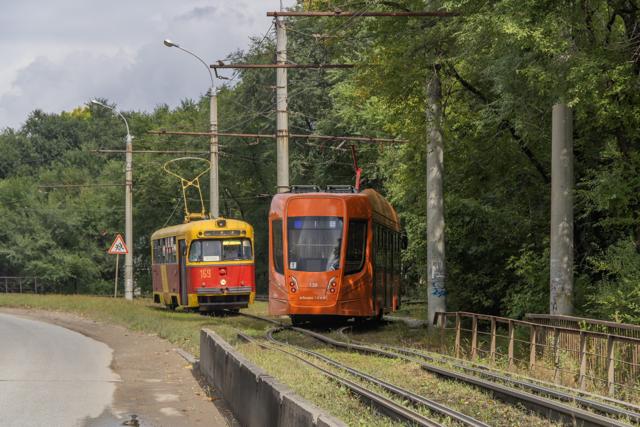 Хабаровск, РВЗ-6М2 № 169; Хабаровск, 71-623-04 № 139