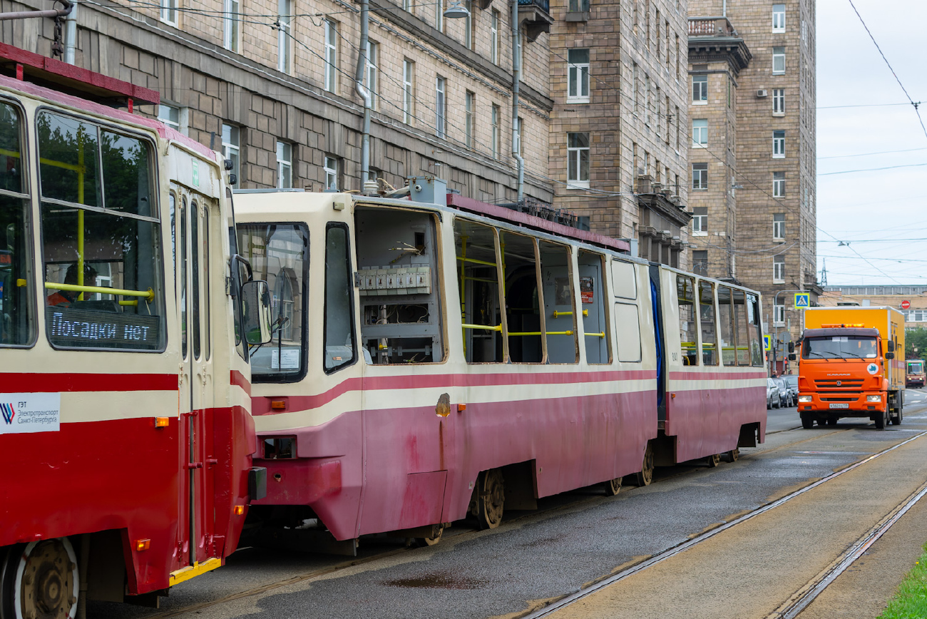 Санкт-Петербург, ЛВС-86К № 8041