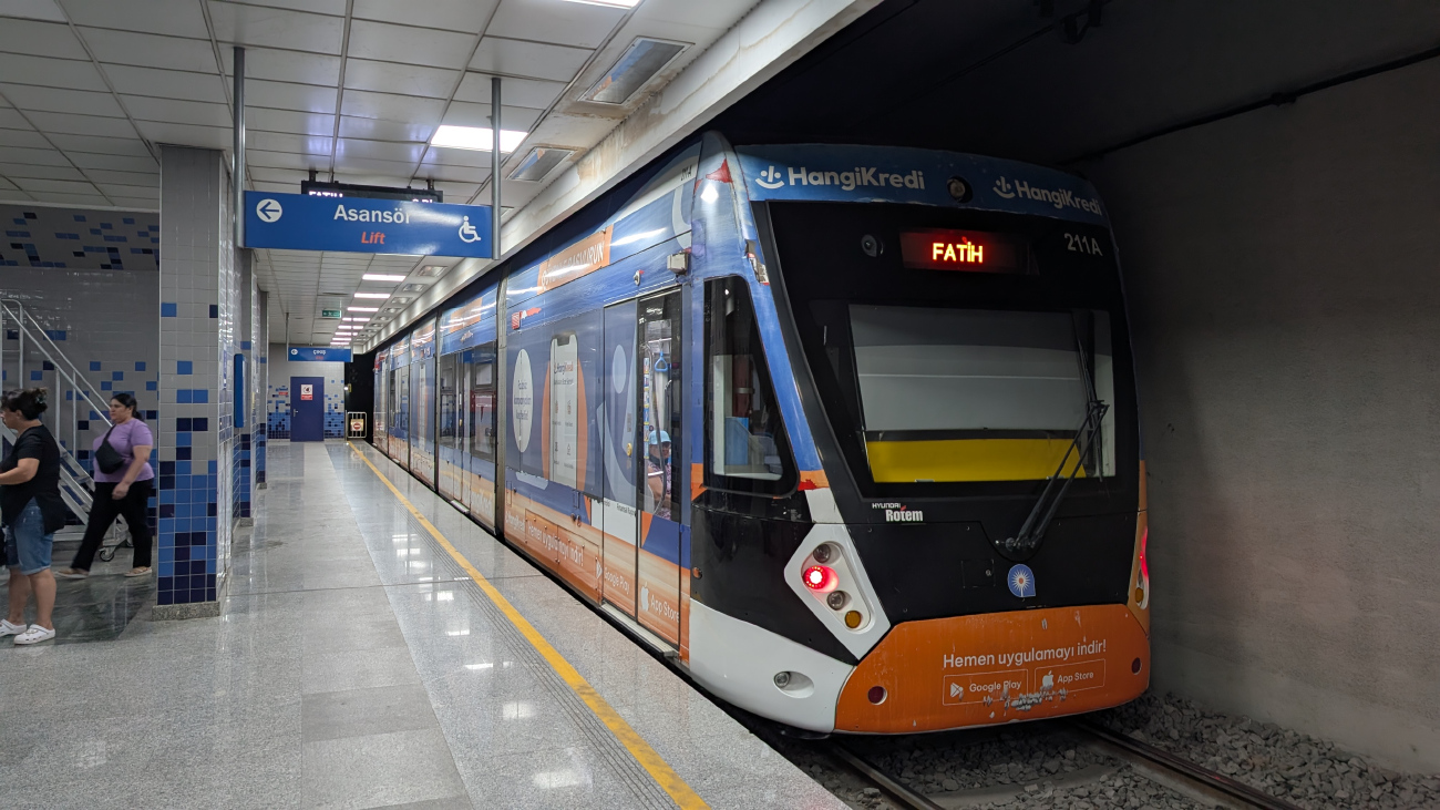 Анталья, Hyundai Rotem № 211