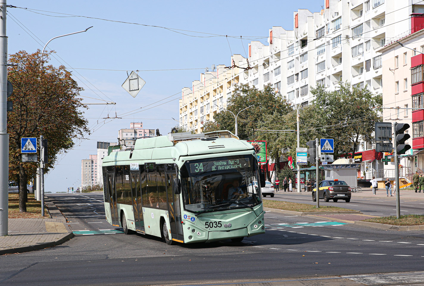 Minszk, BKM 32100D — 5035