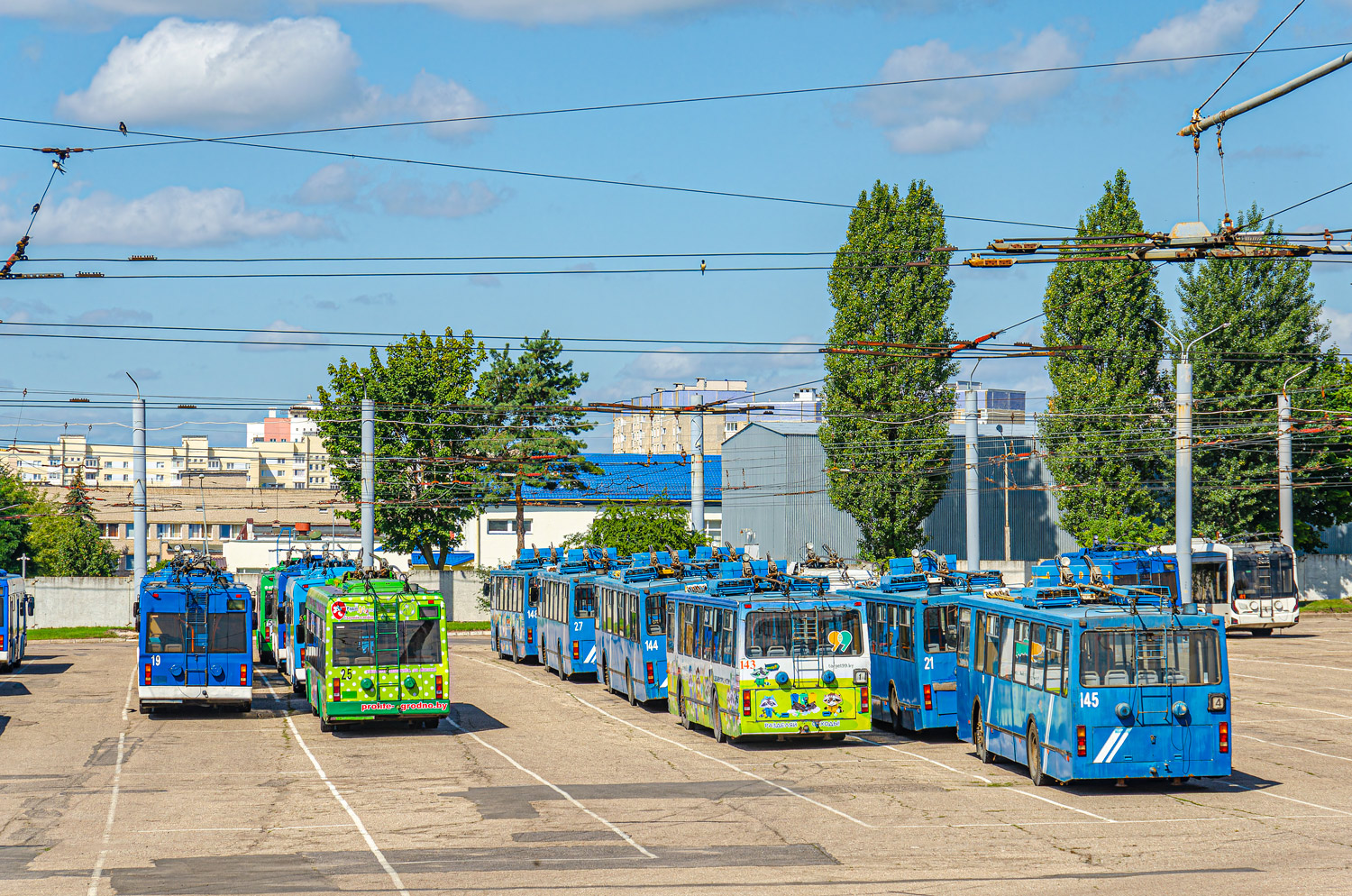 Гродно, БКМ 321 № 25; Гродно, БКМ 20101 № 143; Гродно, БКМ 20101 № 145; Гродно — Троллейбусное депо
