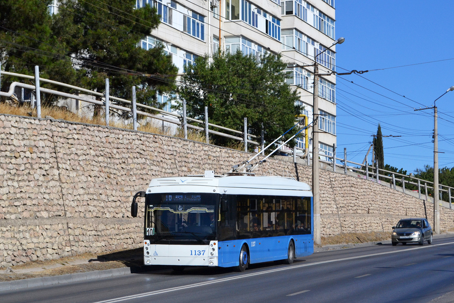 Севастополь, Тролза-5265.02 «Мегаполис» № 1137