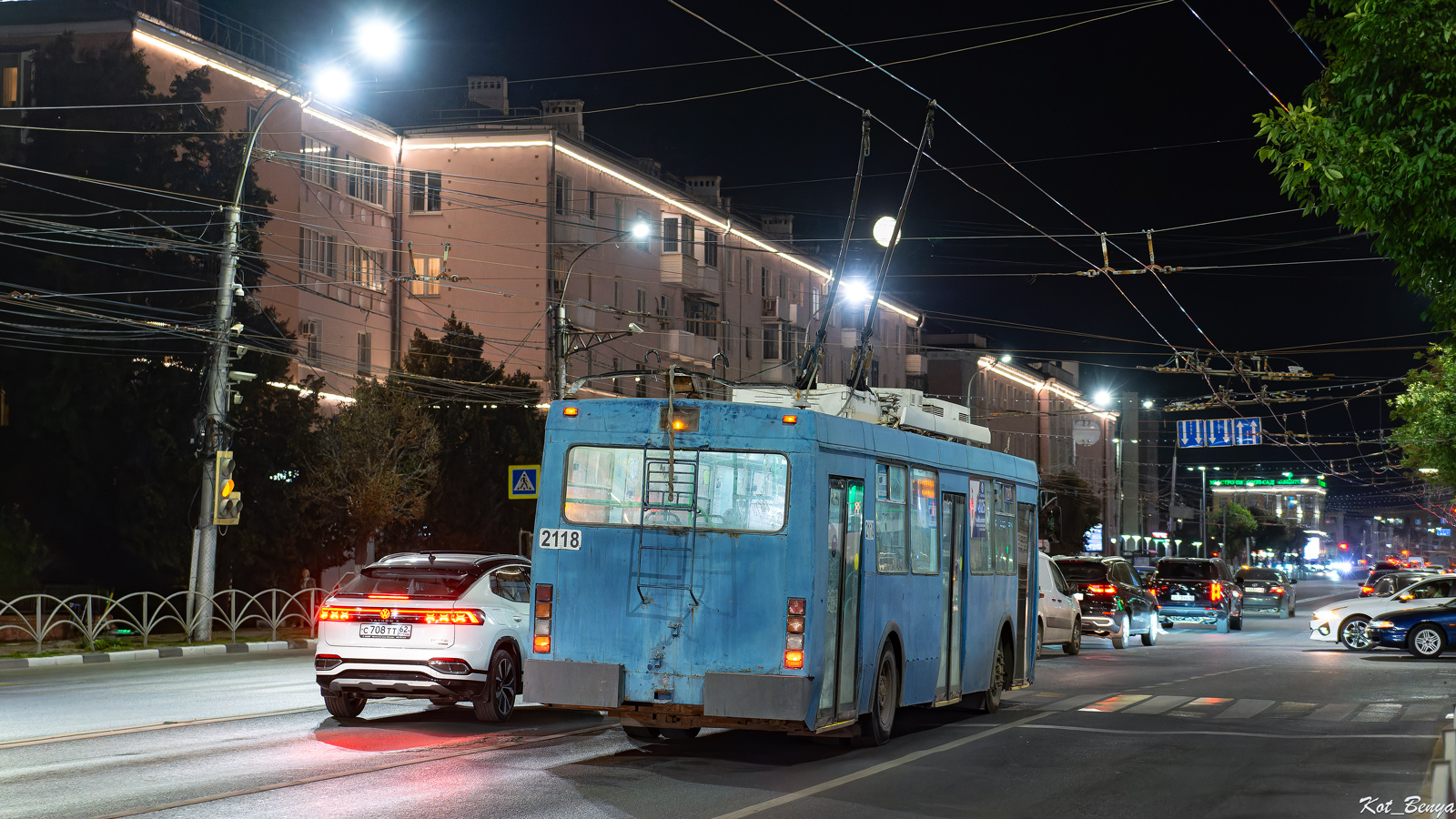 拉占, ZiU-682G-016.04 (Sloboda) # 2118