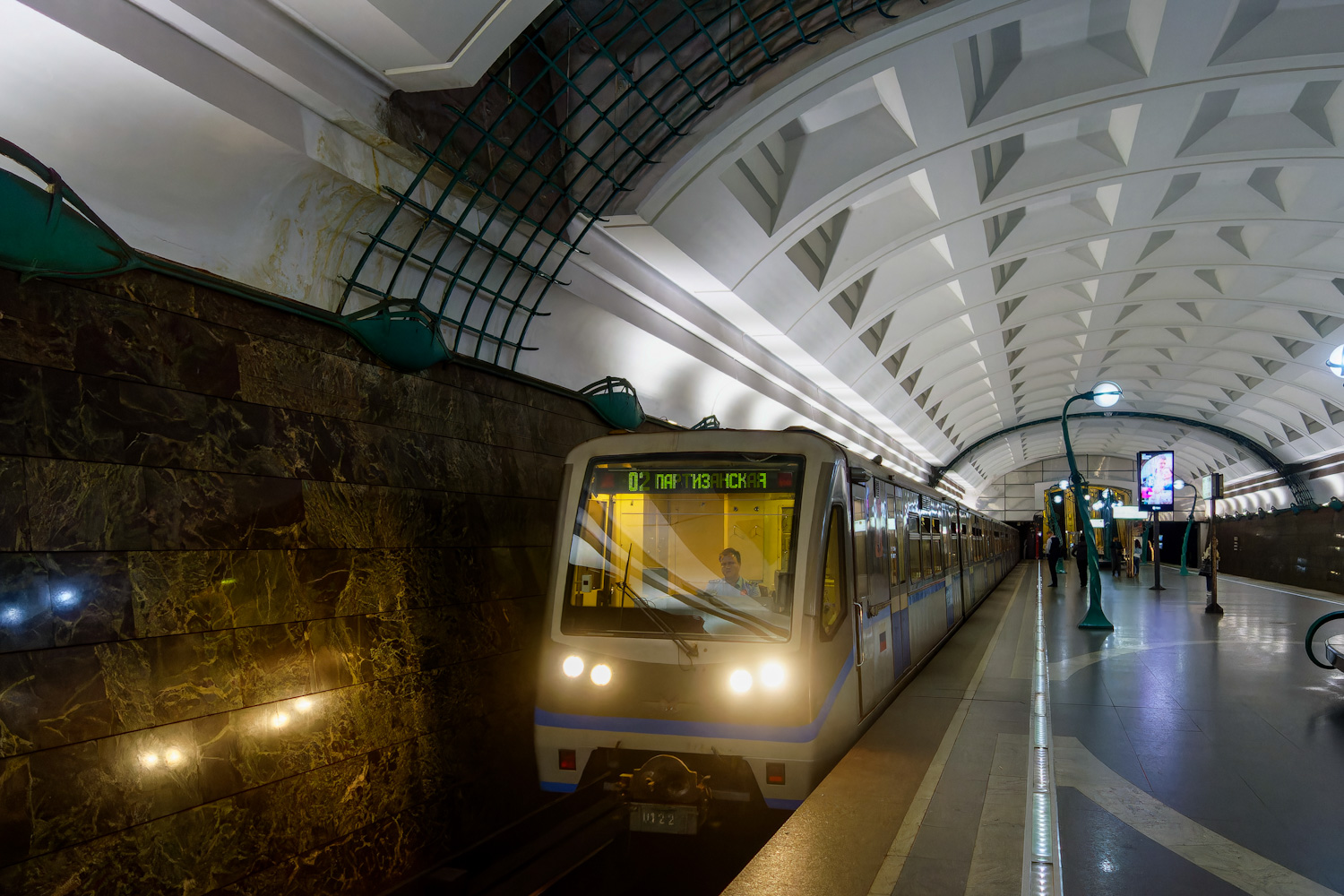 Москва, 81-740.1 «Русич» № 0122