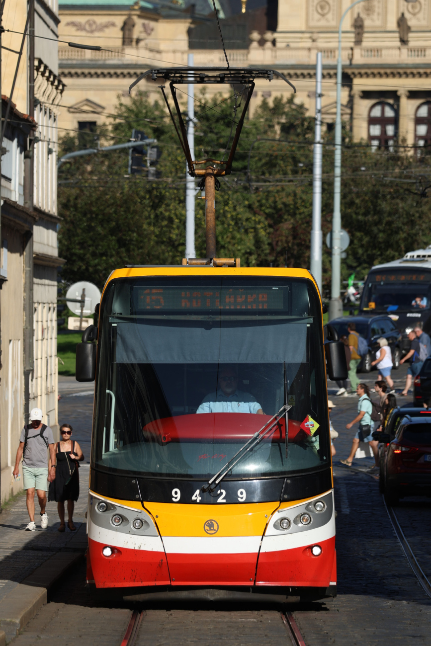 Praha, Škoda 15T7 ForCity Alfa Praha č. 9429