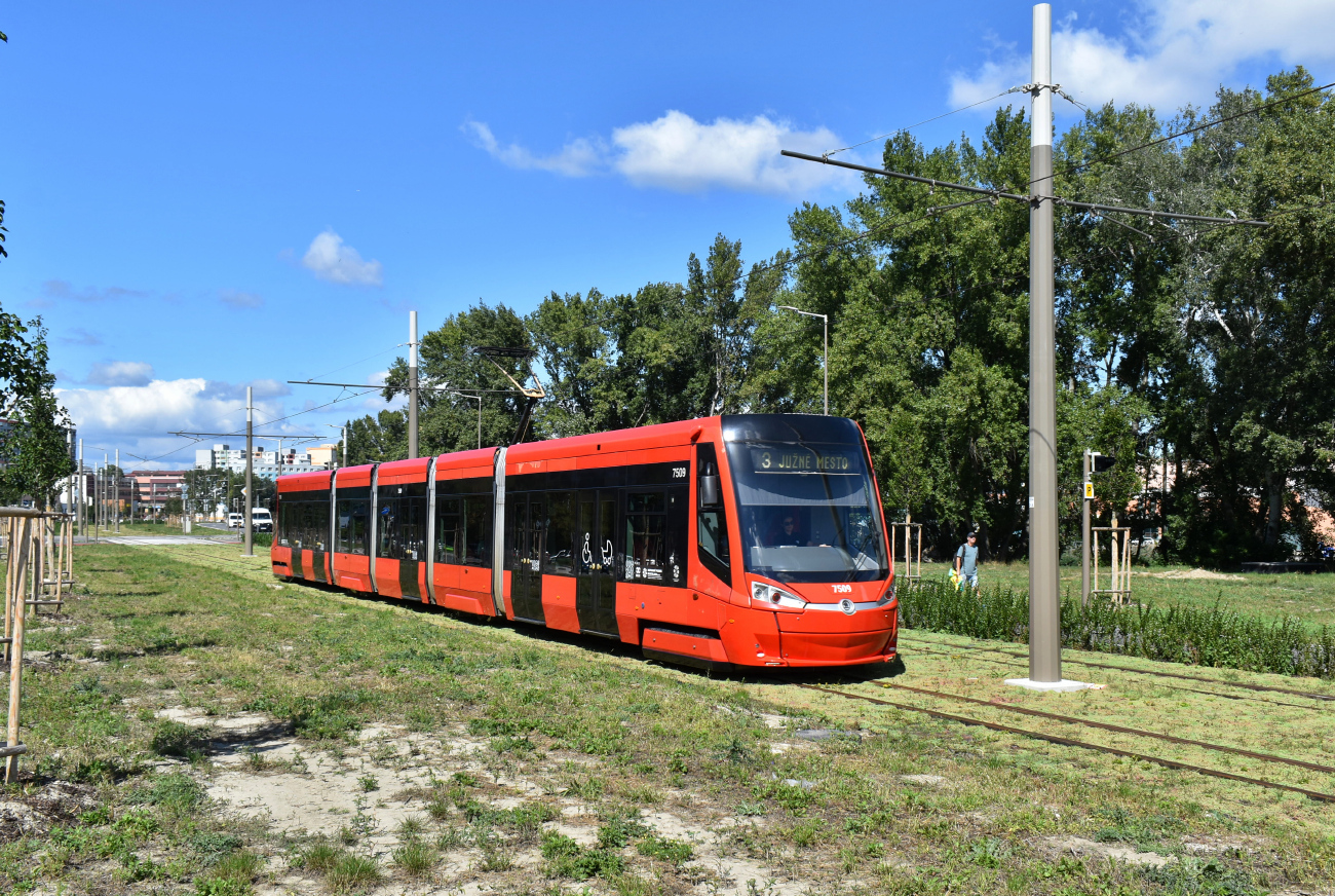 Братислава, Škoda 30T ForCity Plus № 7509