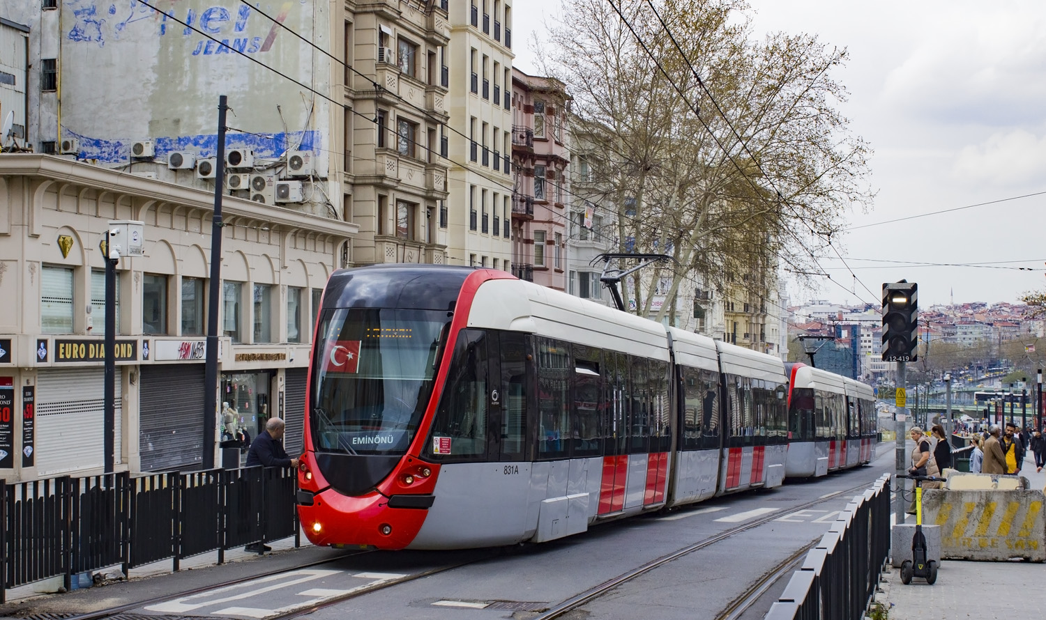 Стамбул, Alstom Citadis 304 № 831