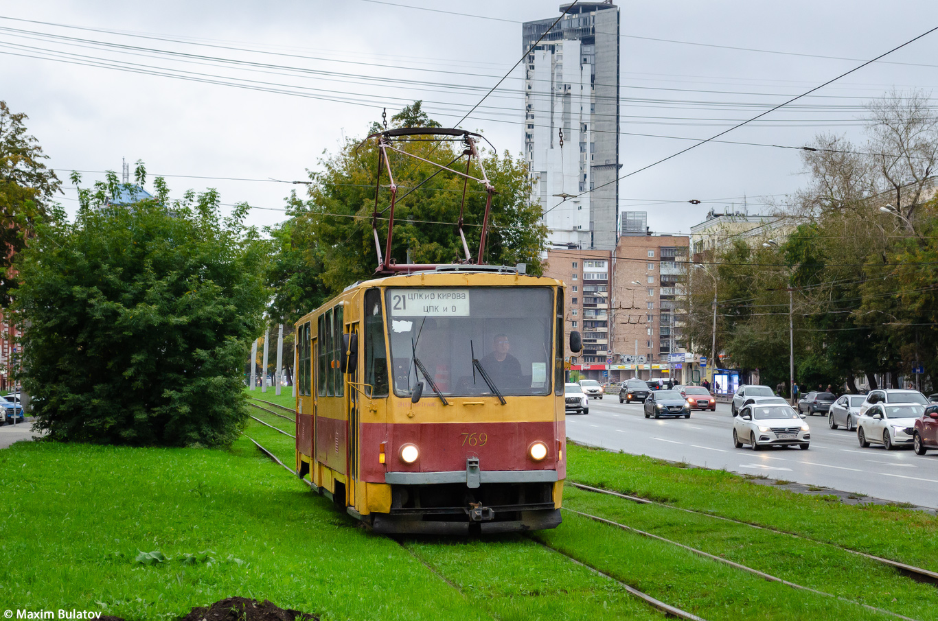 Jekatyerinburg, Tatra T6B5SU — 769